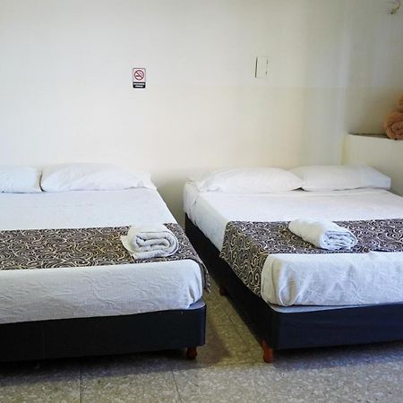 Hostal Con Terraza Y Parrilla En Palermo Буэнос-Айрес Экстерьер фото
